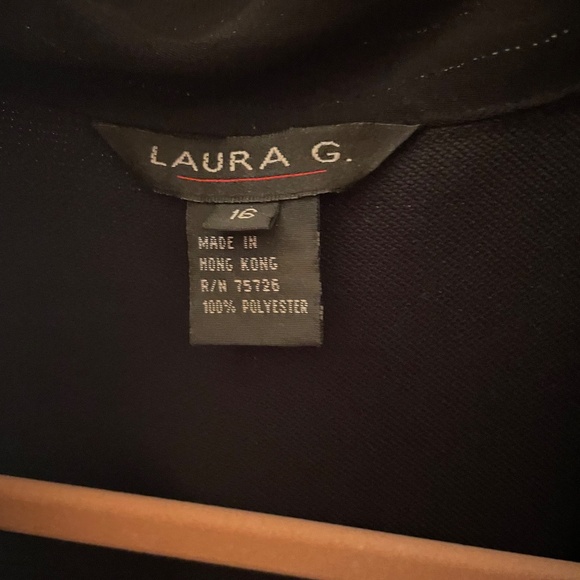 Laura G. Long Black Blazer with Silky Buttons and Pockets, Size 16 - Picture 2 of 3